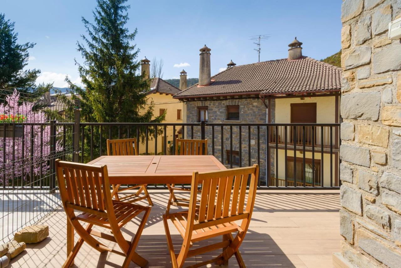Casa Con Jardin En Hecho Valle de Hecho Exterior foto